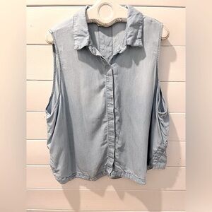🩵 HIGHWAY JEANS – Sleeveless Chambray Top – 3X